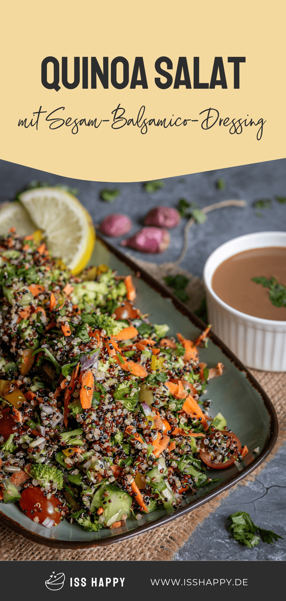 Veganer Sommersalat mit Quinoa und Sesam-Balsamico-Dressing