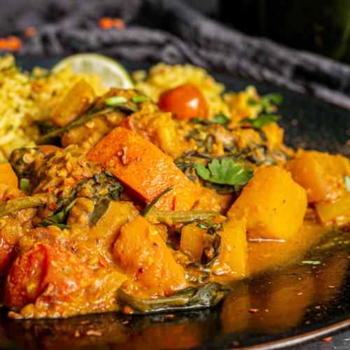 Veganes Kürbis-Linsen-Curry – einfach &amp; lecker